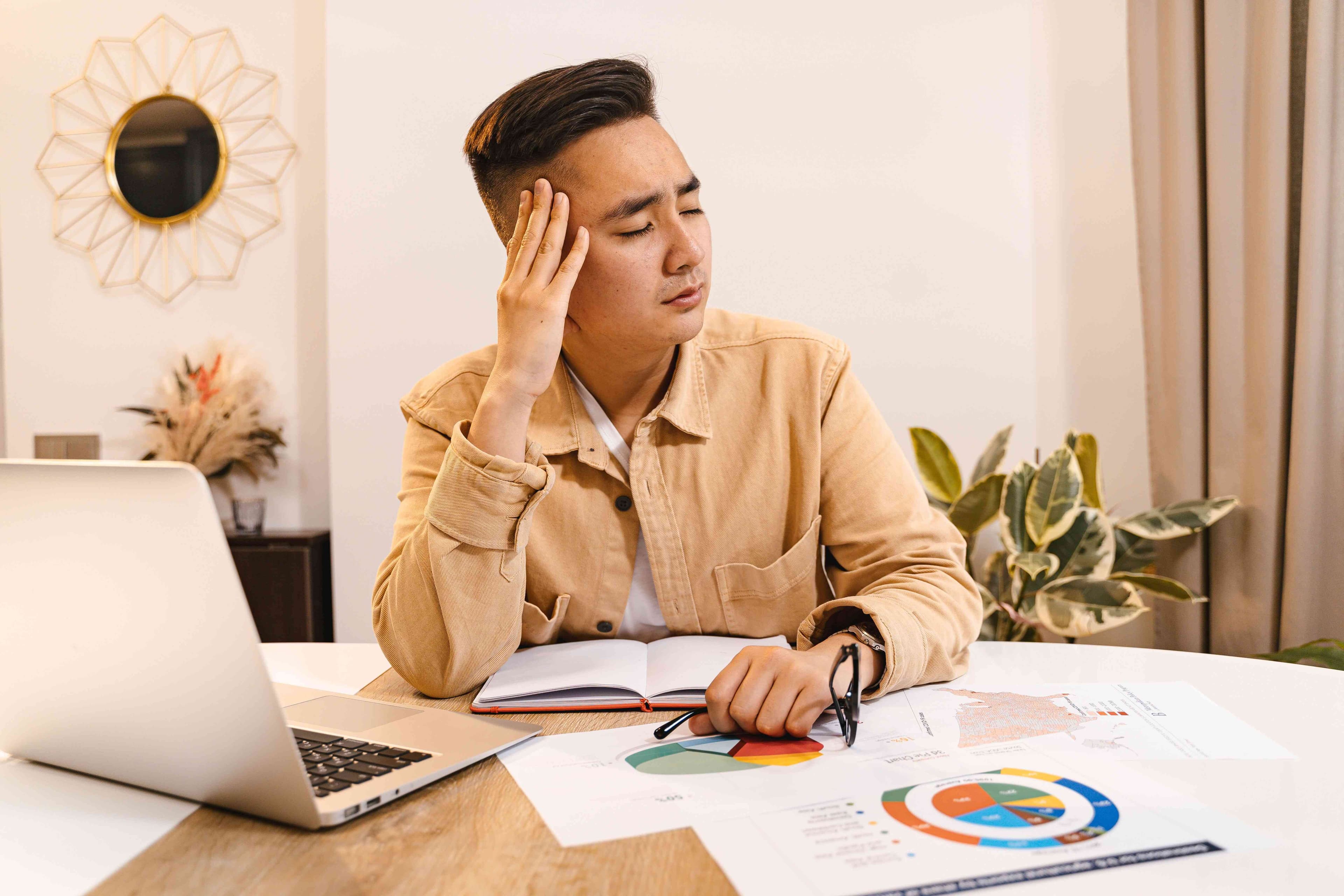 Burnout Bukan Tanda Kerja Keras, Tapi Sinyal Bahaya