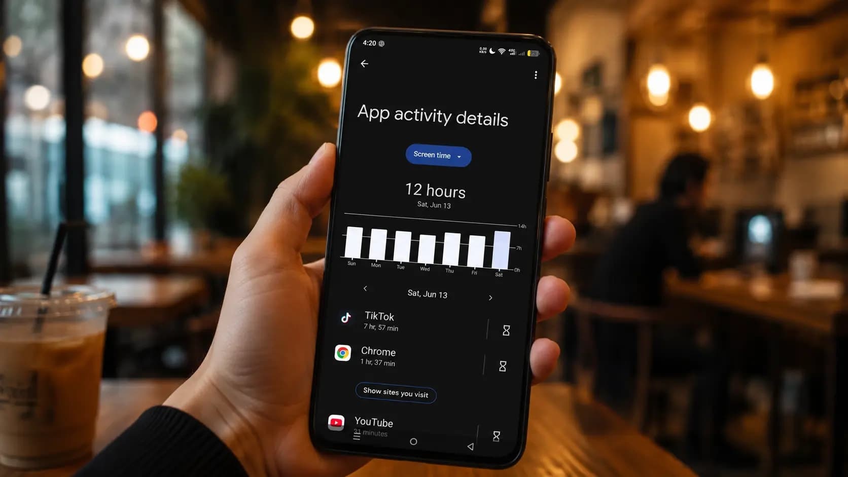 ilustrasi layar smartphone menampilkan screen time dari digital wellbeing